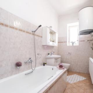 Prodej rodinného domu 200 m² Kozárovice