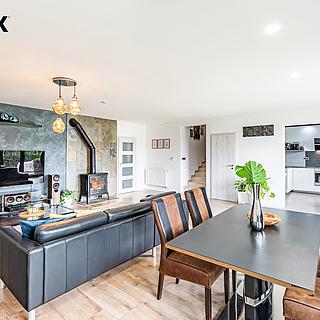 Prodej rodinného domu 246 m² Babice, Lomená