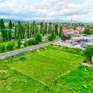 Pronájem komerčního pozemku 2 027 m² Chomutov, Na Moráni