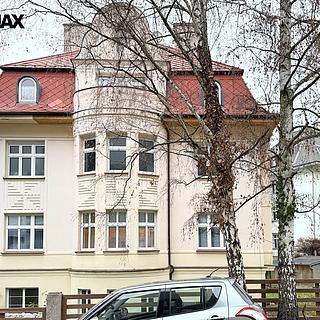 Pronájem bytu 2+1 70 m&sup2; Karlovy Vary