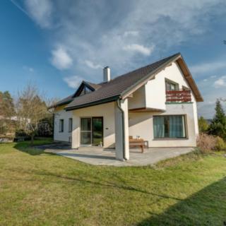 Prodej rodinného domu 300 m² Nespeky Městečko, Na Mělách