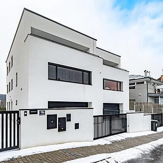 Prodej rodinného domu 283 m&sup2; Praha