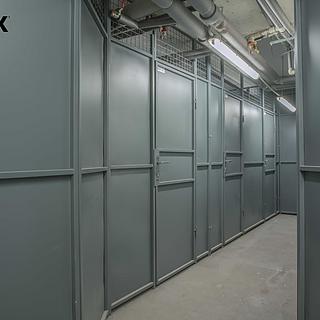 Prodej ostatního komerčního prostoru 4 m² Praha Karlín, Peckova