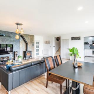 Prodej rodinného domu 246 m² Babice, Lomená