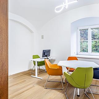 Pronájem kanceláře 110 m² Praha