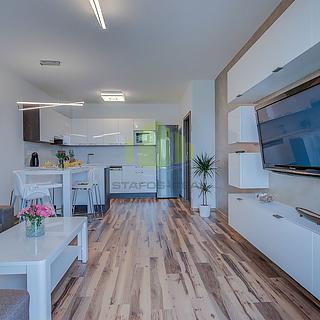 Prodej bytu 2+kk 55 m² Olomouc Slavonín, Topolová