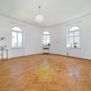 Pronájem bytu 2+1 80 m² Olomouc, Kollárovo nám.