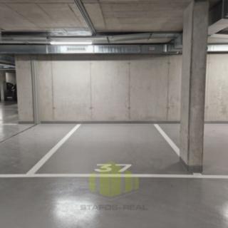 Pronájem parkovacího místa 13 m² Olomouc Nová Ulice, Hněvotínská