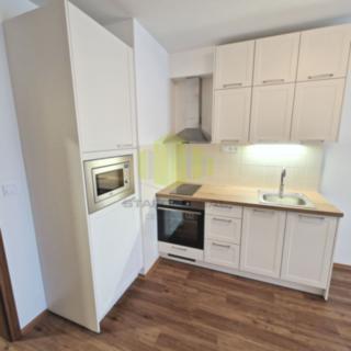 Pronájem bytu 1+kk a garsoniéry 32 m² Olomouc, Šantova