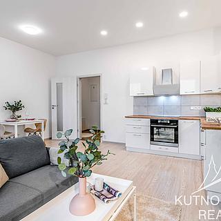 Pronájem bytu 1+kk, garsoniery 32 m² Český Brod