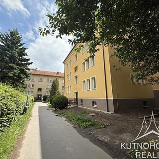 Pronájem bytu 2+1 68 m² Kolín II, Bachmačská