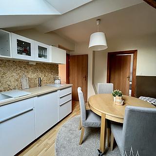 Pronájem bytu 2+kk 53 m² Kutná Hora, Husova