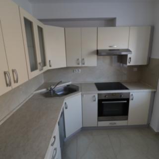 Pronájem bytu 1+kk a garsoniéry 35 m² Most, Jaroslava Seiferta