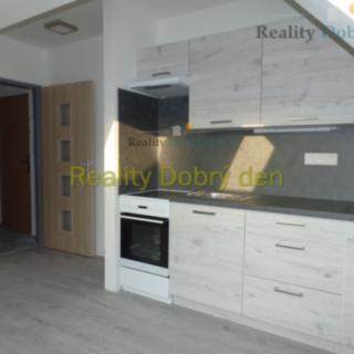Pronájem bytu 2+kk 57 m² Litultovice