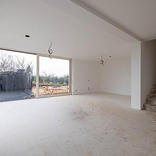 Prodej rodinného domu 283 m² Holubice