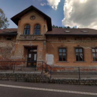 Prodej rodinného domu 250 m² Loužnice