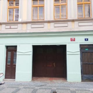 Pronájem bytu 3+1 73 m² Praha Staré Město, Karoliny Světlé