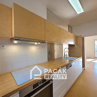 Pronájem bytu 3+1 84 m² Prostějov, nám. Padlých hrdinů