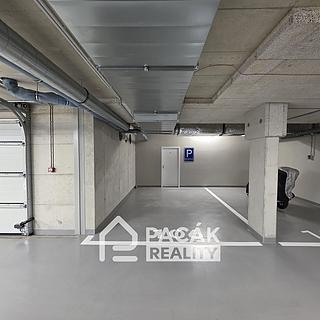 Pronájem garáže 30 m² Olomouc Nová Ulice, Milana Ticháka