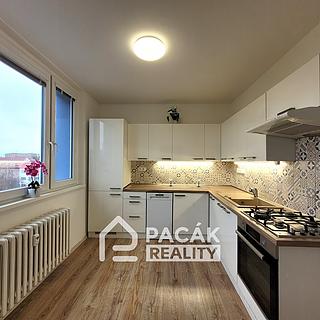 Pronájem bytu 3+1, 74m&sup2;