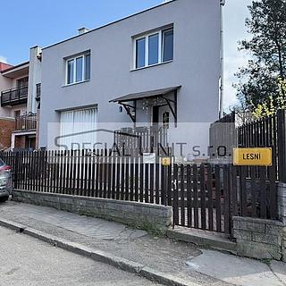 Prodej rodinného domu 192 m² Únětice, Lesní