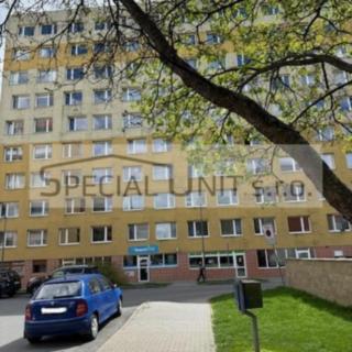 Prodej bytu 3+1 72 m² Kladno
