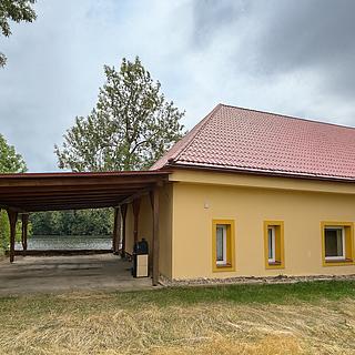 Pronájem rodinného domu 200 m² Slaný
