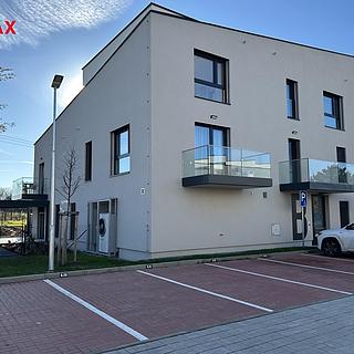 Pronájem bytu 1+kk, garsoniery 30 m² Praha