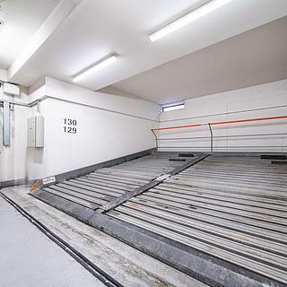 Prodej parkovacího místa 14 m² Praha Kbely, Herlíkovická