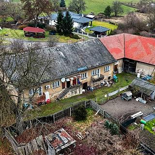 Prodej rodinného domu 192 m² Lešany