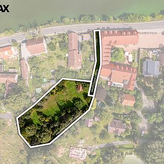 Prodej stavební parcely 2699 m&sup2; Kamenice