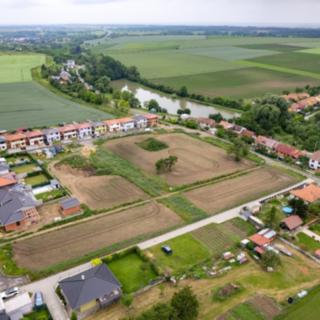 Prodej stavební parcely 473 m² Syrovice