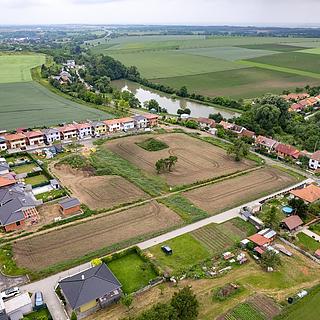 Prodej stavební parcely 624 m² Syrovice