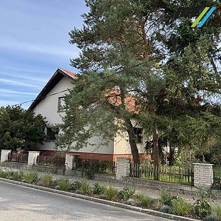 Prodej rodinného domu 380 m² Kralupy nad Vltavou