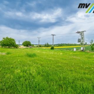 Prodej stavební parcely 1 731 m² Úmyslovice