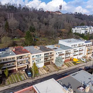 Pronájem rodinného domu 200 m² Praha Smíchov, Zdíkovská