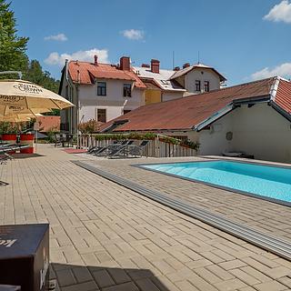 Prodej hotelu, penzionu 21 m² Český Šternberk