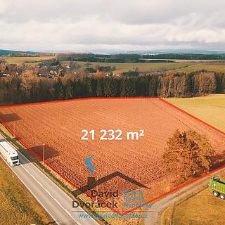 Prodej komerčního pozemku 21 232 m² Líšnice