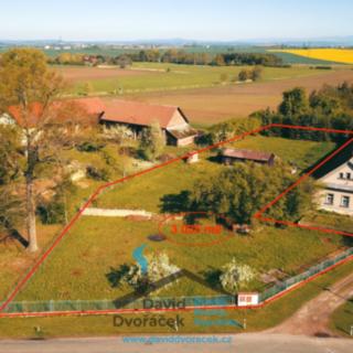 Prodej stavební parcely 3 035 m² Librantice