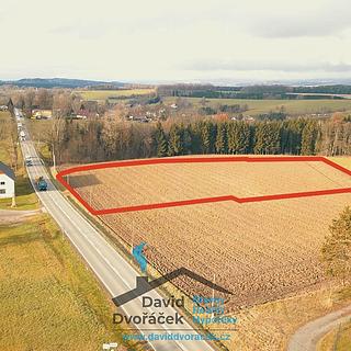 Prodej komerčního pozemku 21232 m&sup2; Líšnice