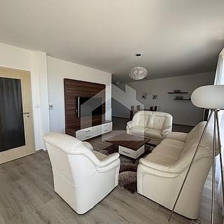 Pronájem bytu 2+kk 75 m² Třeboň II, Dukelská