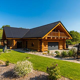 Prodej rodinného domu 297 m² Milešovice