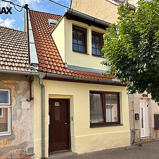 Pronájem bytu 2+kk 40 m² Pohořelice, Kostelní