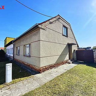 Prodej rodinného domu 120 m&sup2; Hrušky