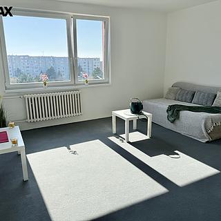 Prodej bytu 2+kk 44 m² Brno Líšeň, Hochmanova
