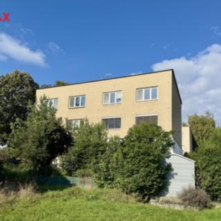 Prodej bytu 3+1 72 m² Drnholec, Hrušovanská