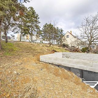 Prodej stavební parcely 196 m&sup2; Praha