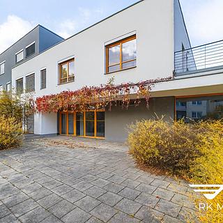 Prodej obchodu 90 m² Odolena Voda, K Cukrovaru