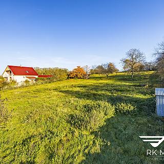 Prodej stavební parcely 2987 m&sup2; Ctiněves