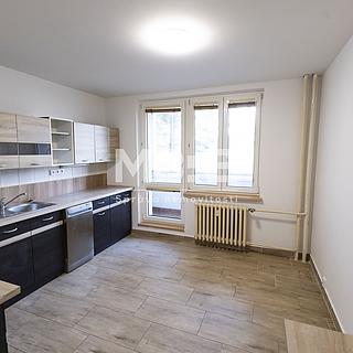 Pronájem bytu 2+1 65 m² Orlová